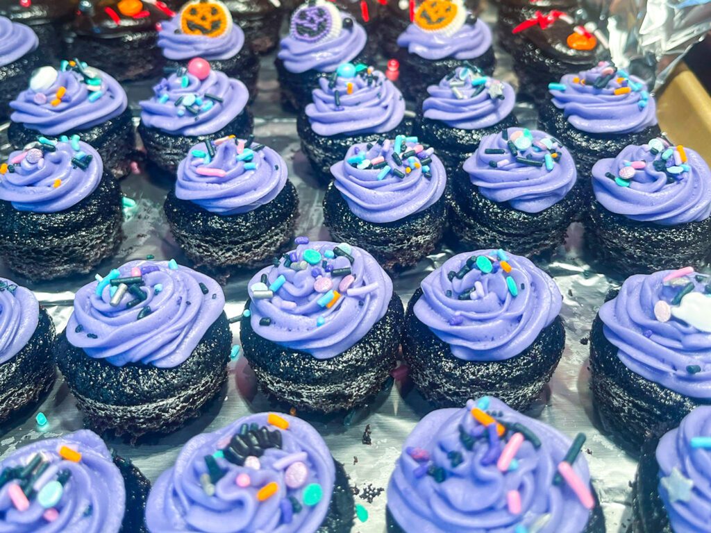 Black Chocolate Cake